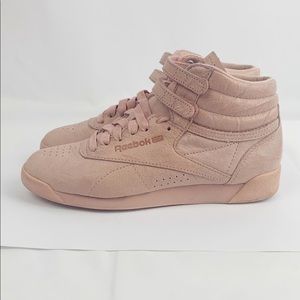 NUDE/BLUSH REEBOK OLD SCHOOL